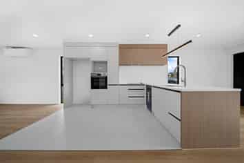 6 Harikoa Way, Karaka