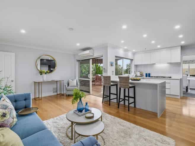 35 Anaheim Boulevard, Shamrock Park