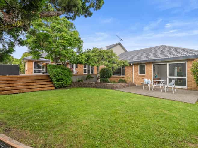 35 Anaheim Boulevard, Shamrock Park