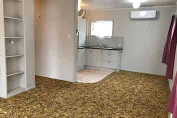 2A Pohutukawa Road, Beachlands