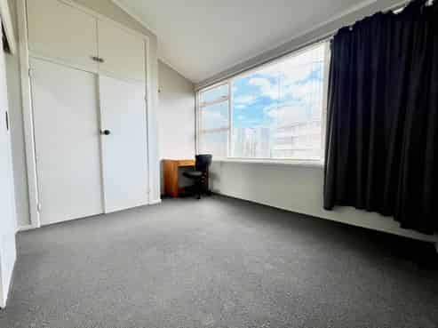 3/64 Gladstone Road, Parnell