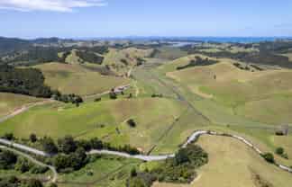 538 Hailes Road, Whananaki