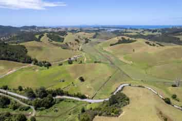 538 Hailes Road, Whananaki