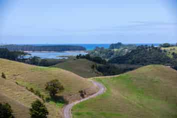 538 Hailes Road, Whananaki