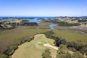 538 Hailes Road, Whananaki
