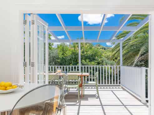 11 Third Avenue, Kingsland