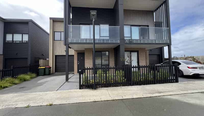 30 Monstedt Terrace, Mairangi Bay