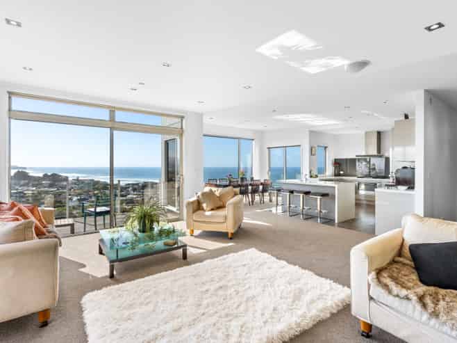 75 Ravenswood Road, Saint Clair