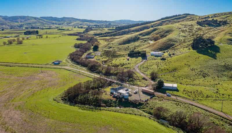 40 Jones Road, Porangahau