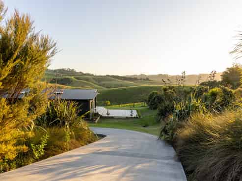571 Pakiri Road, Leigh