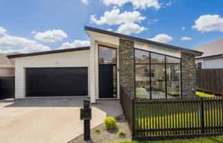 377 Te Taruna Drive, Milldale