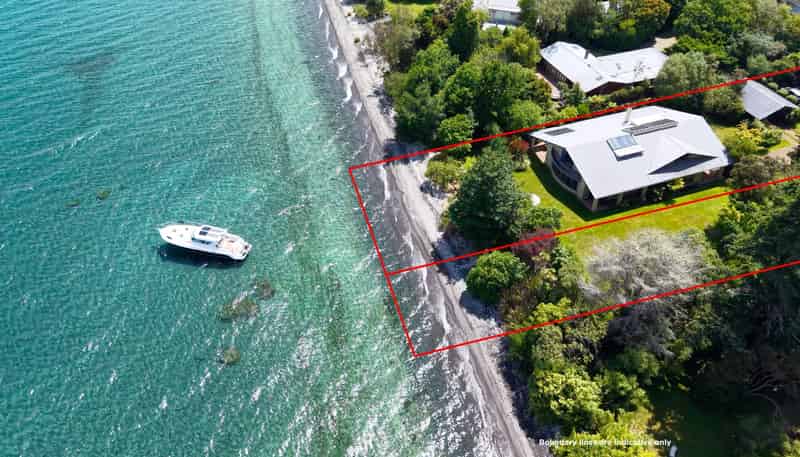 194 and 19 State Highway One, Waitahanui