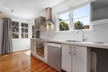 196 Idris Road, Strowan