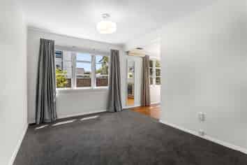 196 Idris Road, Strowan