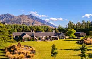 112 Domain Road, Dalefield