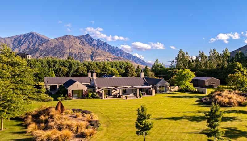 112 Domain Road, Dalefield