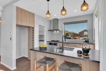 41 Selfe Crescent, Marshland