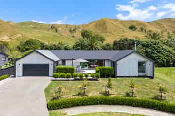 17 Sandy Cove, Wainui