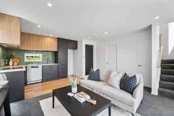 9C Matlock Street, Woolston