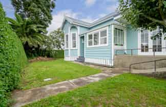 23 Lupton Avenue, Kensington