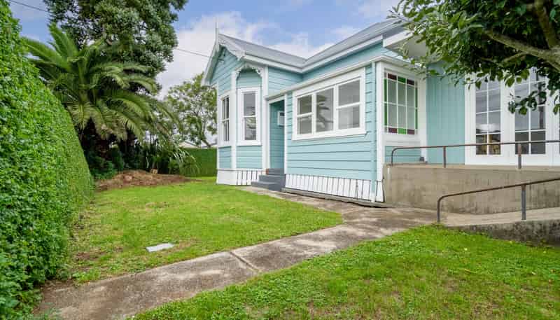 23 Lupton Avenue, Kensington