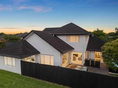 4 Rivoli Place, Karaka