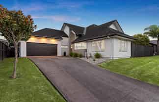 4 Rivoli Place, Karaka