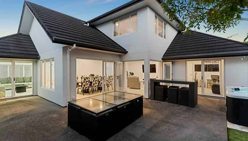 4 Rivoli Place, Karaka