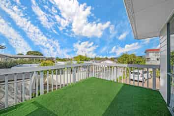 70 Priestley Drive, Bucklands Beach