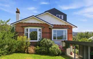 19 Constitution Street, Port Chalmers