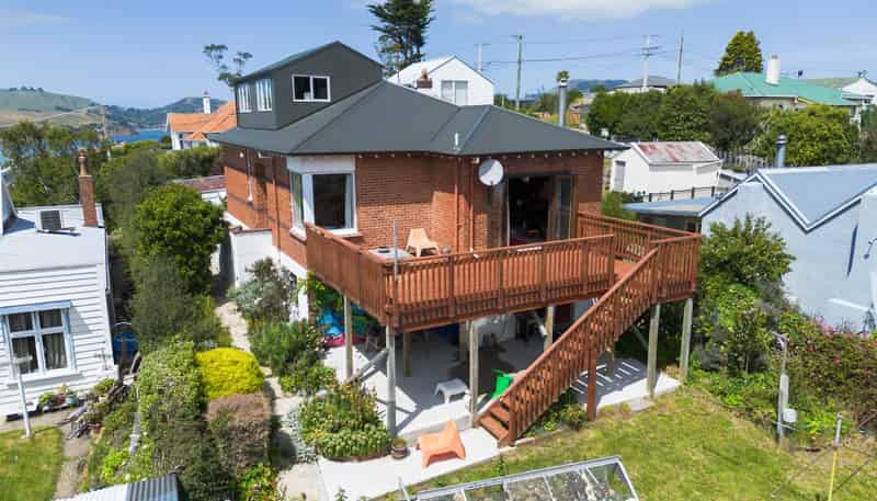 19 Constitution Street, Port Chalmers