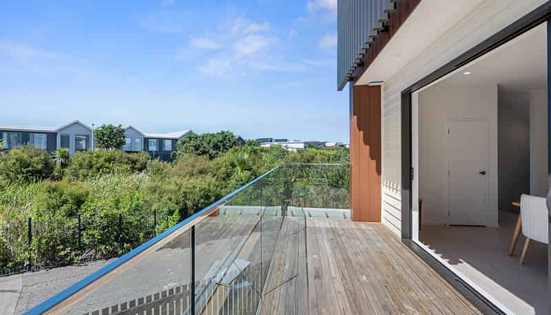 91 Joshua Carder Drive, Hobsonville