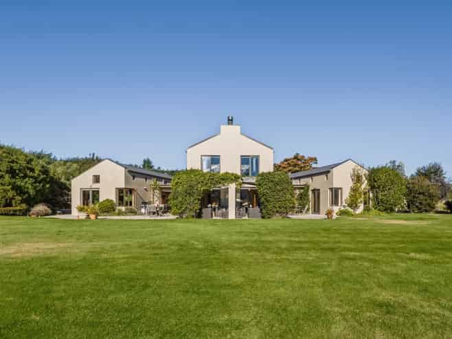 3 Atherton Place, Wanaka