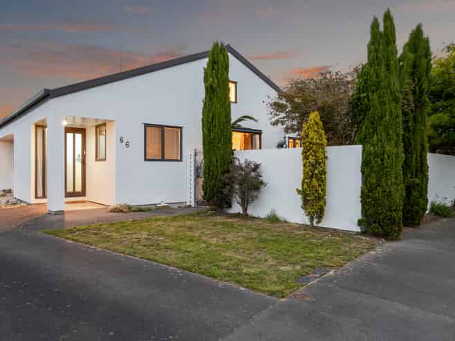 1/66 Broadhaven Avenue, Parklands