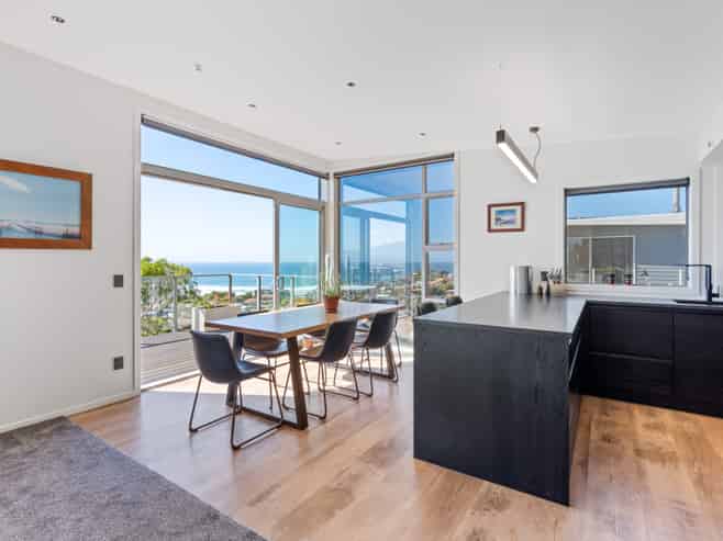 73 Ravenswood Road, Saint Clair