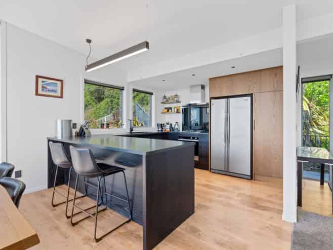 73 Ravenswood Road, Saint Clair