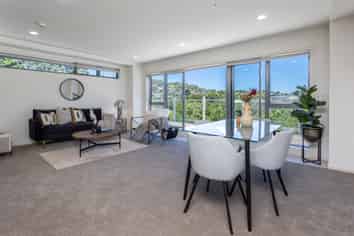 223/4 Wagener Place, Mount Albert