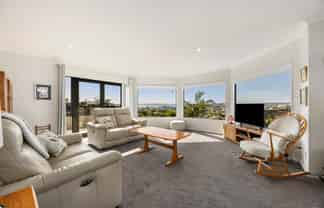 10 Waldorf Crescent, Orewa