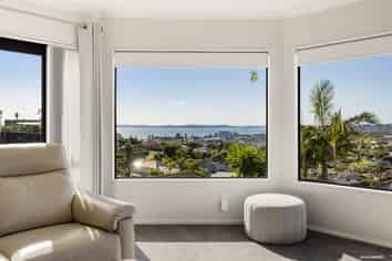 10 Waldorf Crescent, Orewa