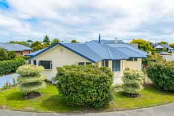 6 Alpine Close, Marchwiel