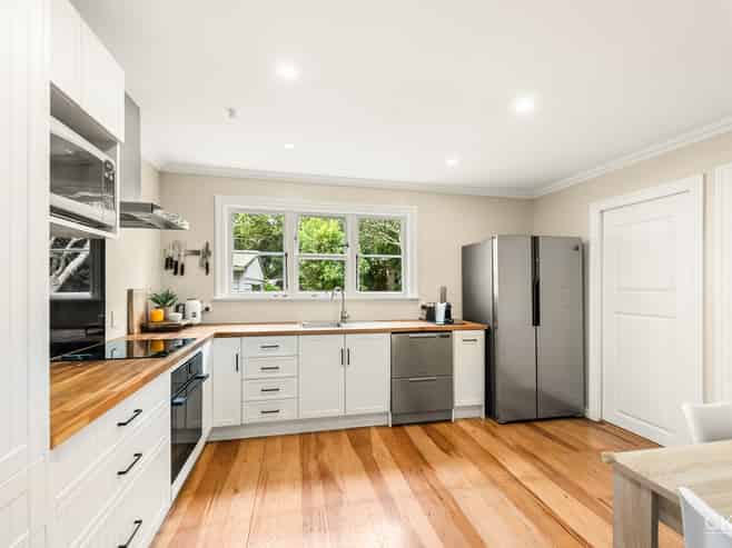 6 Glen Road, Stokes Valley