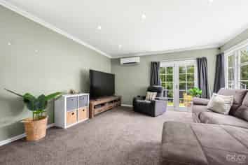 6 Glen Road, Stokes Valley