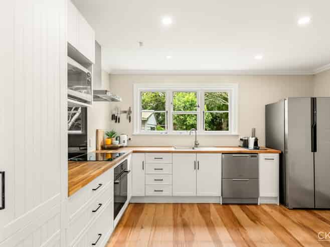 6 Glen Road, Stokes Valley