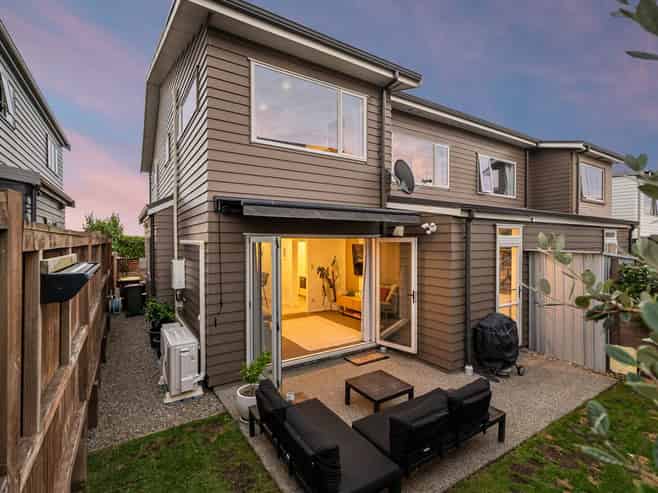 35 Andrew Jack Road, Millwater