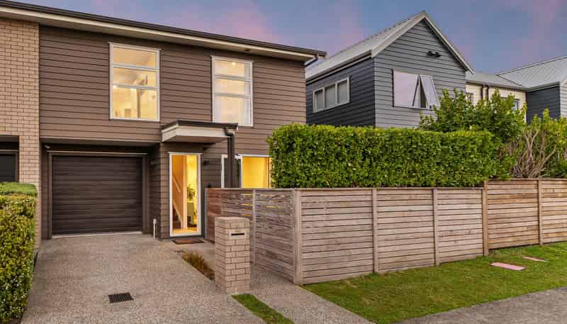 35 Andrew Jack Road, Millwater