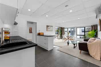 11/56 Ferndale Road, Mount Wellington