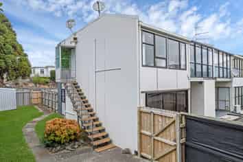 11/56 Ferndale Road, Mount Wellington