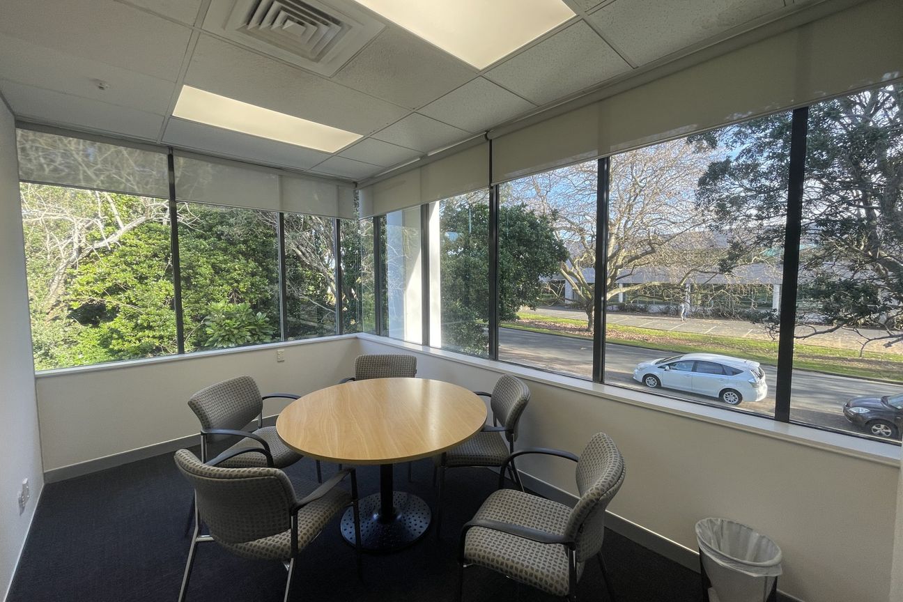 Quality fitted office space - Vaade 2