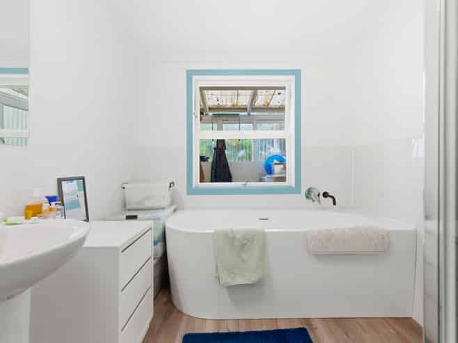 69 King Street, Hikurangi