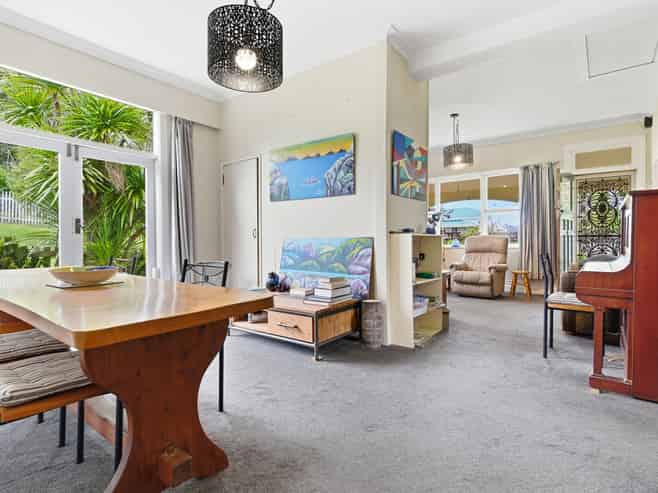 69 King Street, Hikurangi